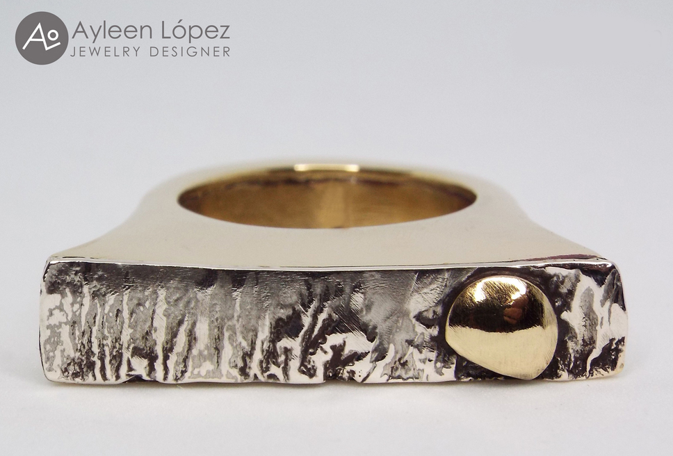 Jewelry product detail